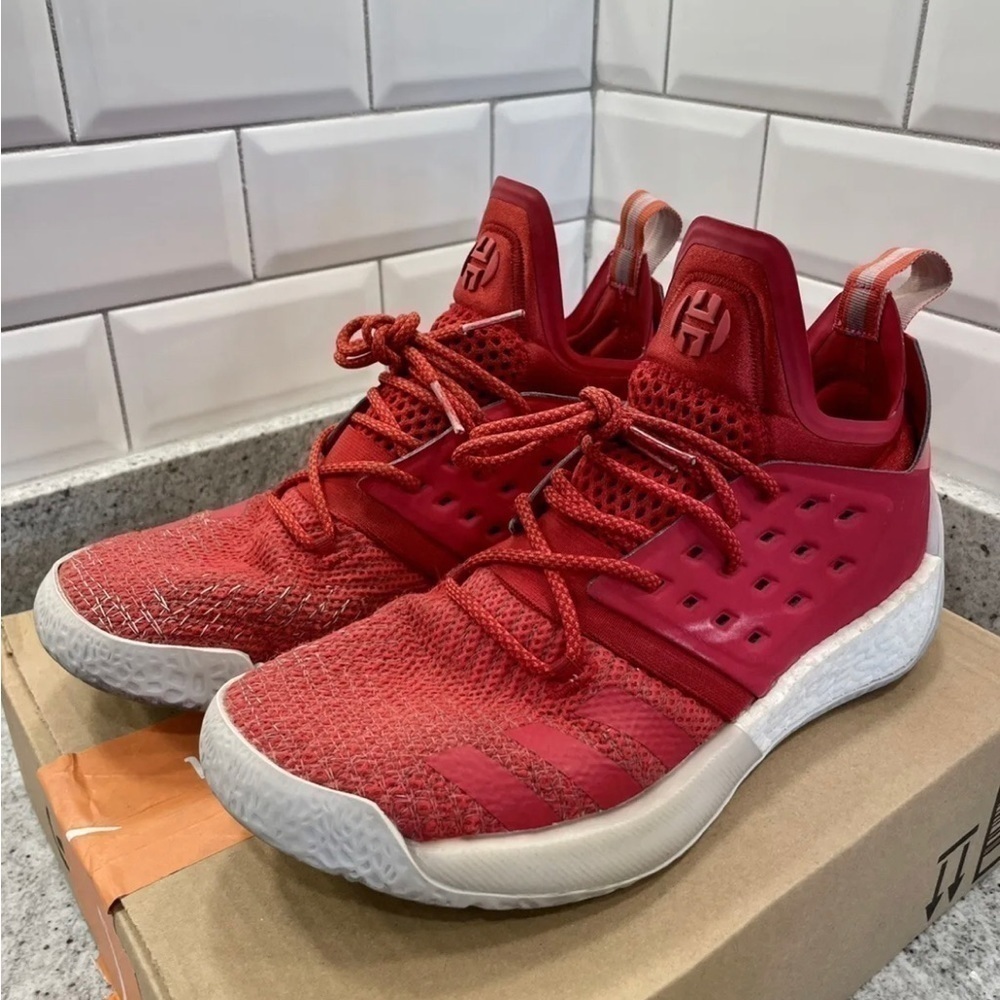 𝅺adidas Men’s Harden Volume 2 Bold Red Shoes‎ Size 9